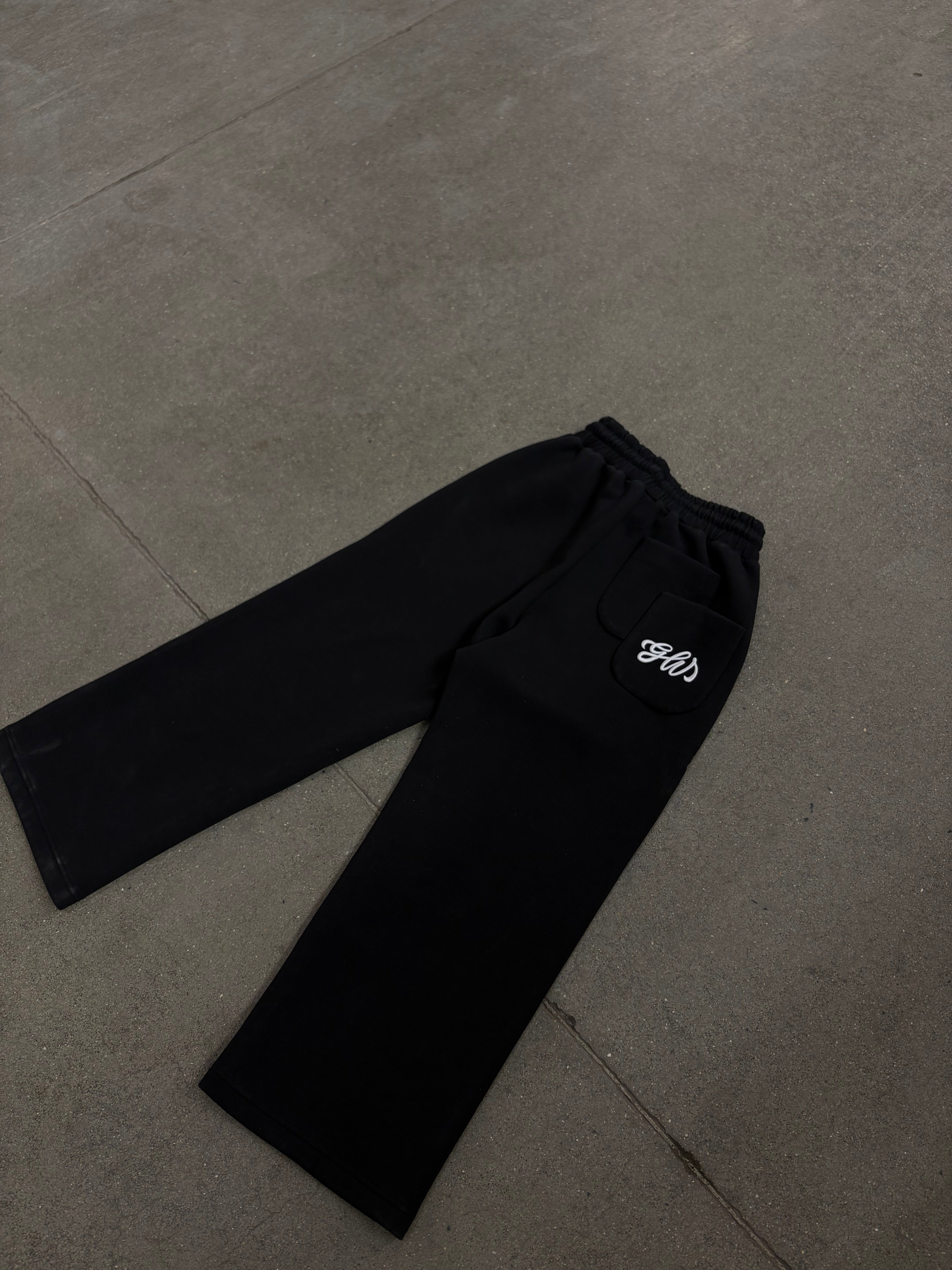 Gordy pants black